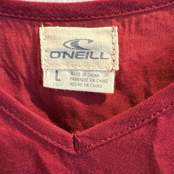 O'Neill Women Burgundy Red Cold Shoulder Casual Dress with lacy detail,  L - Picture 3 of 7